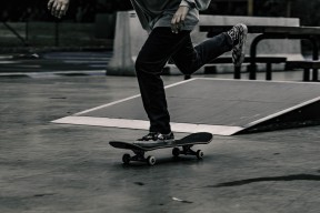 开元棋牌APP-JackeyLove新规引跨界风波，独行侠无辜躺枪成焦点